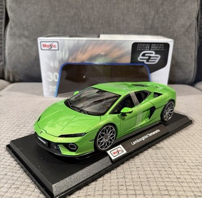 1/18 Maisto Lamborghini Temerario Green Metallic Diecast Special Edition