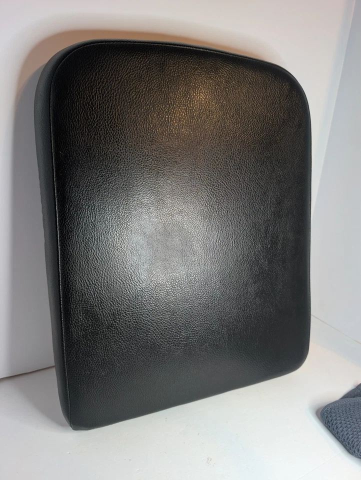 OEM 2002-2008 Dodge Ram 1500 2500 3500 Center Console Black Leather Armrest Lid  Foto 2 de 4