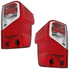 Tail Light Set w/Bulb Left  Right Replacement for Nissan