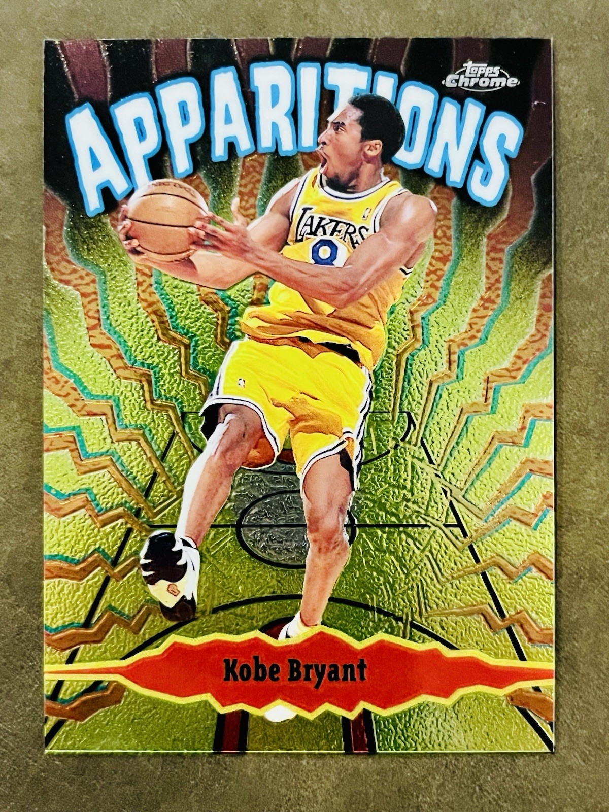 1998-99 Topps Chrome Kobe Bryant Apparitions #A1 Lakers
