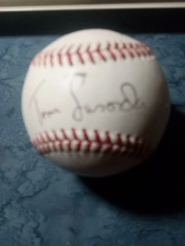 Autographed Baseball Multiple Signers '90s Era Dodgers No COA Tom Lasorda