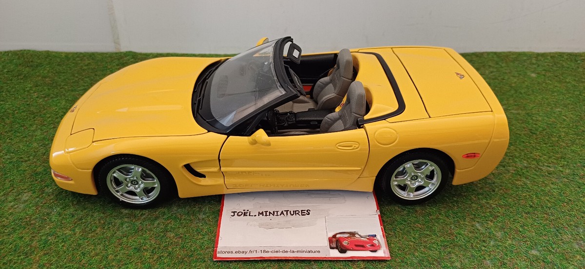 CHEVROLET CORVETTE C5 Cabriolet 1997 jaune 1/18 BURAGO voiture