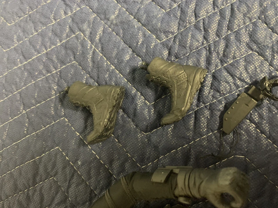 Hasbro Sideshow escala 1/6 GI Joe Snake Eyes Commando Foto 4 de 4