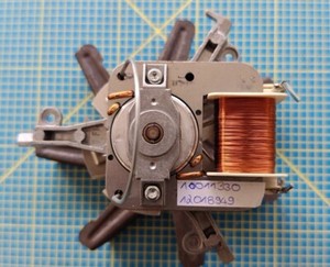 Bosch Backofen HEH378BS0/01 Gebläsemotor Lüfter Kühler 12018949 10011330