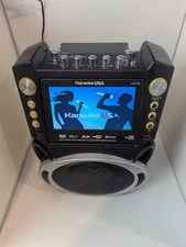Karaoke USA GF844 DVD/CDG/MP3G Karaoke Player & Bluetooth Media  (Tested)