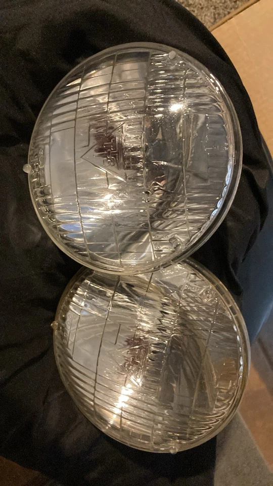 Faros T3 para vehículo clásico Chevy/Gm. Originales Foto 2 de 3