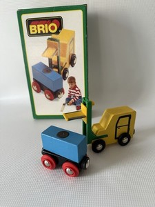 Vintage BRIO Wooden Railway Fork lift Truck Set #33322 With Box ￼