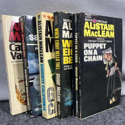 Lot of 5 Alistair MacLean 1960-80 Spy Thriller Paperbacks Fawcett Crest Fontana