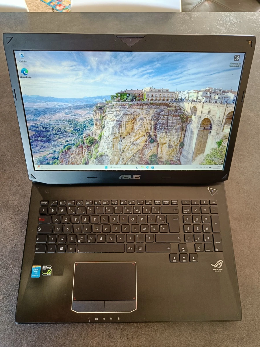 Pièces de réparation pour PC Portable Asus G750. 100% officiel Asus