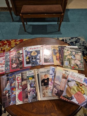 Plastic Canvas Pattern Book 37 Lot Needlecraft Shop Leisure Arts Variety