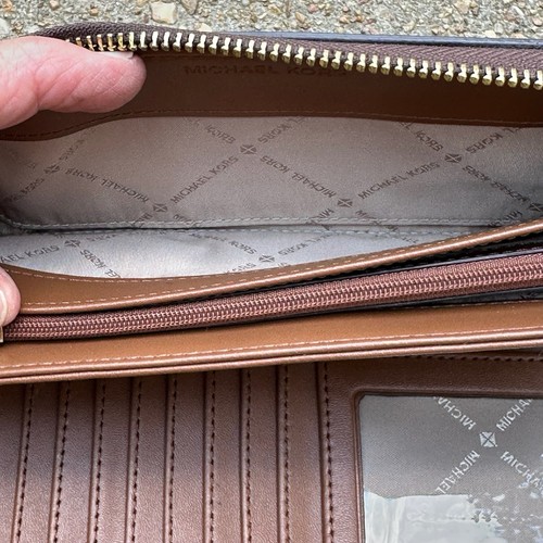 Michael Kors Jet Set Travel Small Tote & Large Continental Wallet Brown Read - Picture 14 of 20