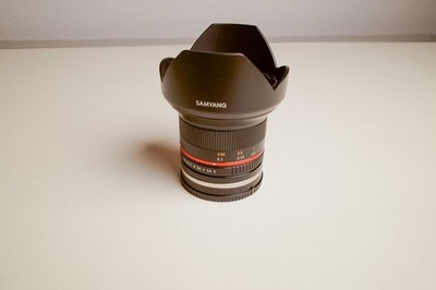 Samyang 12mm f/2,0 NCS CS Objektiv für Sony E-Mount - Schwarz
