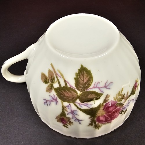VINTAGE BONE CHINA Teacup & Saucer ENGLAND ~ Clarence WHITE & GREEN & PINK Roses - Picture 19 of 22