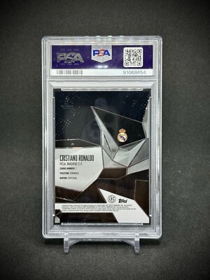 Cristiano Ronaldo 2022 Topps Crystal Premium Black Refractor