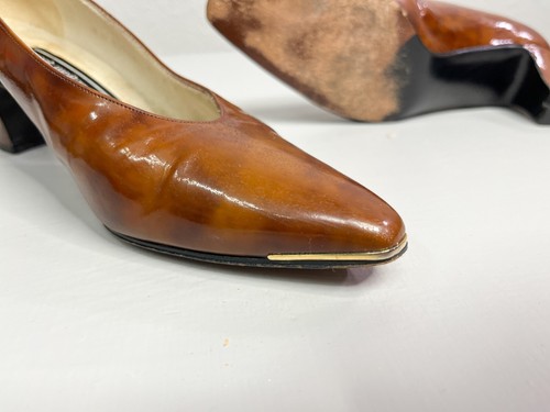 Vintage Stuart Weitzman Brown Patent Block Heel Pumps Gold Hardware 7.5 to 8 - Picture 6 of 10