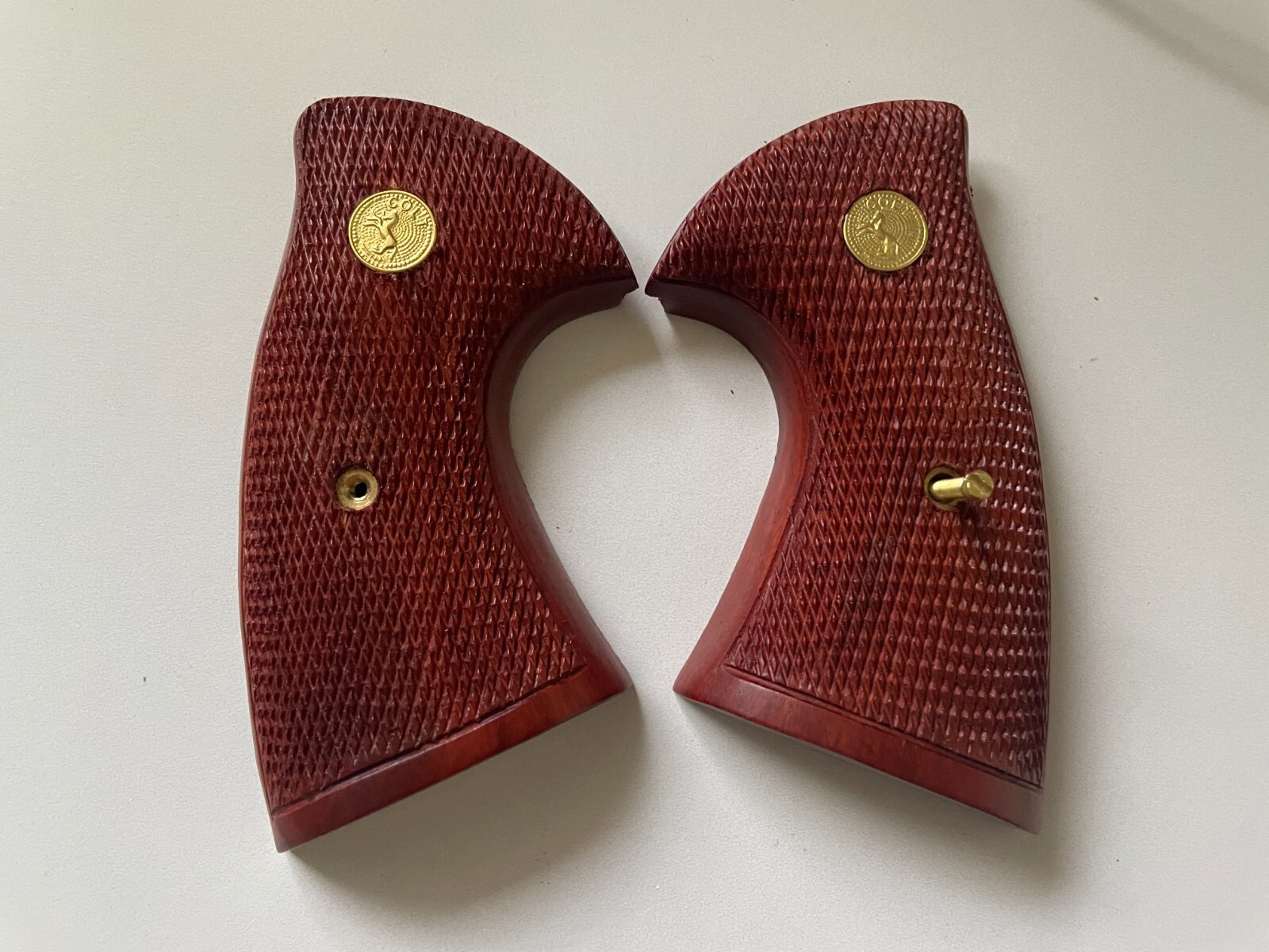 New All Checker on Wood Decorative Grips For Colt Python grip, Checker ...