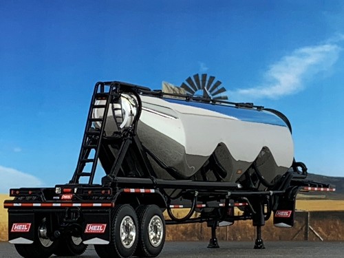 1/64 DCP CHROME/BLACK HEIL 3 BOTTOM TANDEM AXLE PNEUMATIC TRAILER