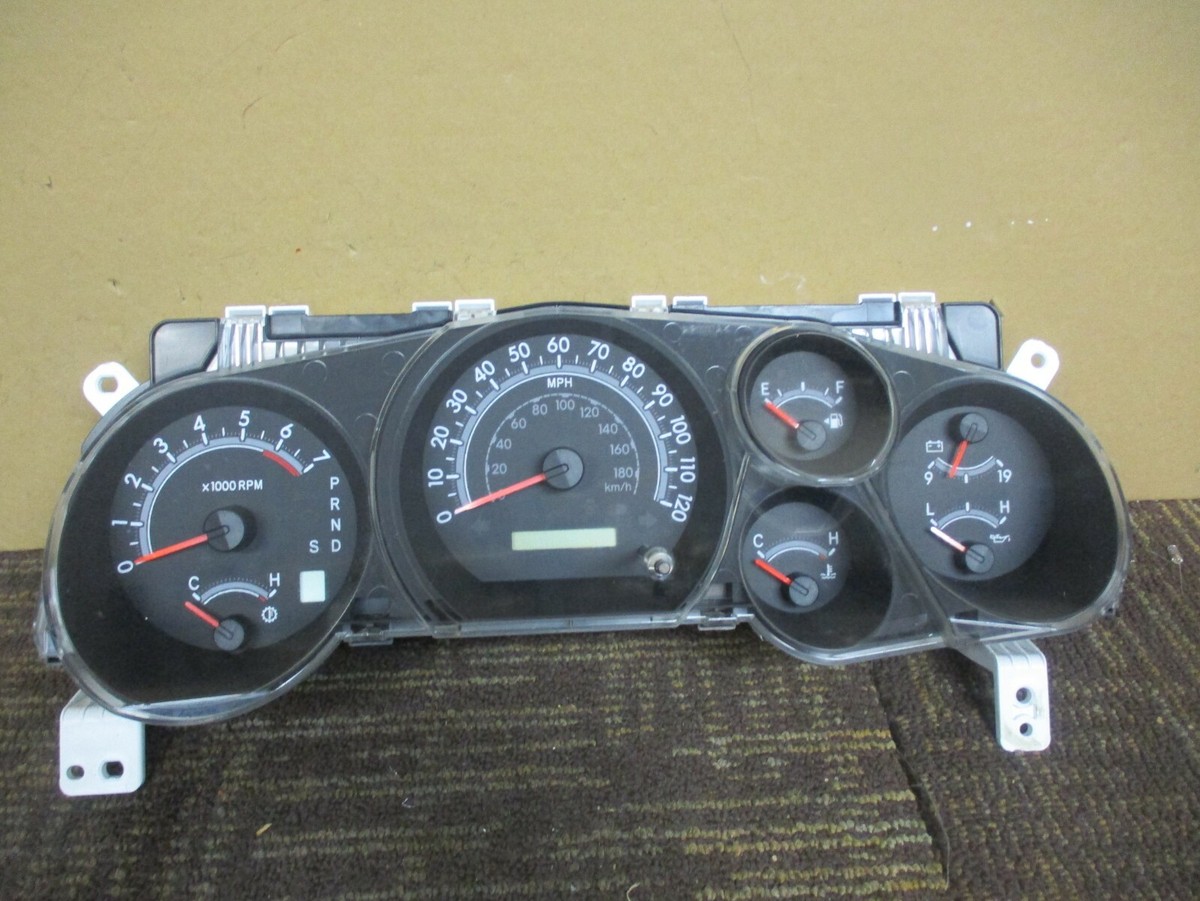 台湾ドル 4000 14 15 16 TOYOTA COROLLA INSTRUMENT CLUSTER GAUGE SPEEDOMETER