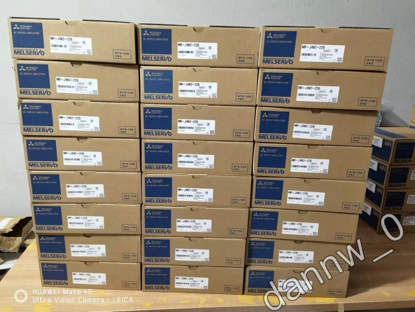 New In Box Mitsubishi MR-J4W2-22B AC Servo Drive - Image 4 of 4