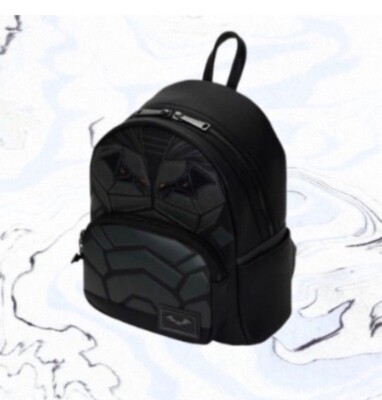 Loungefly DC Comics The Batman Cosplay Mini Backpack and  display picture 2