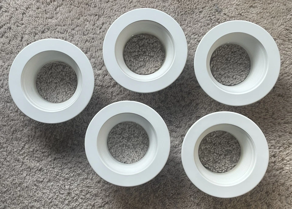 NICOR 4” R20 WHITE BAFFLE TRIM 19502-PHILIPS 7W LED 500 LUMEN DIM PAR 20-QTY 5 - Image 3 of 4