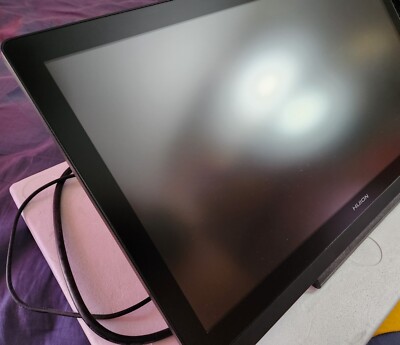 Huion Kamvas 20 digital drawing tablet USED Great Condition.