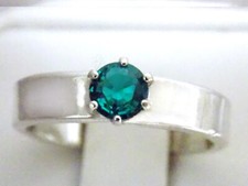 Green Lab Emerald Size 9 Ring 925 Sterling Silver 4mm Wide Band USA Made