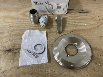 #ad Delta BT13010 SS Foundations Single Function Pressure Balanced Trim Only *READ* $33.99