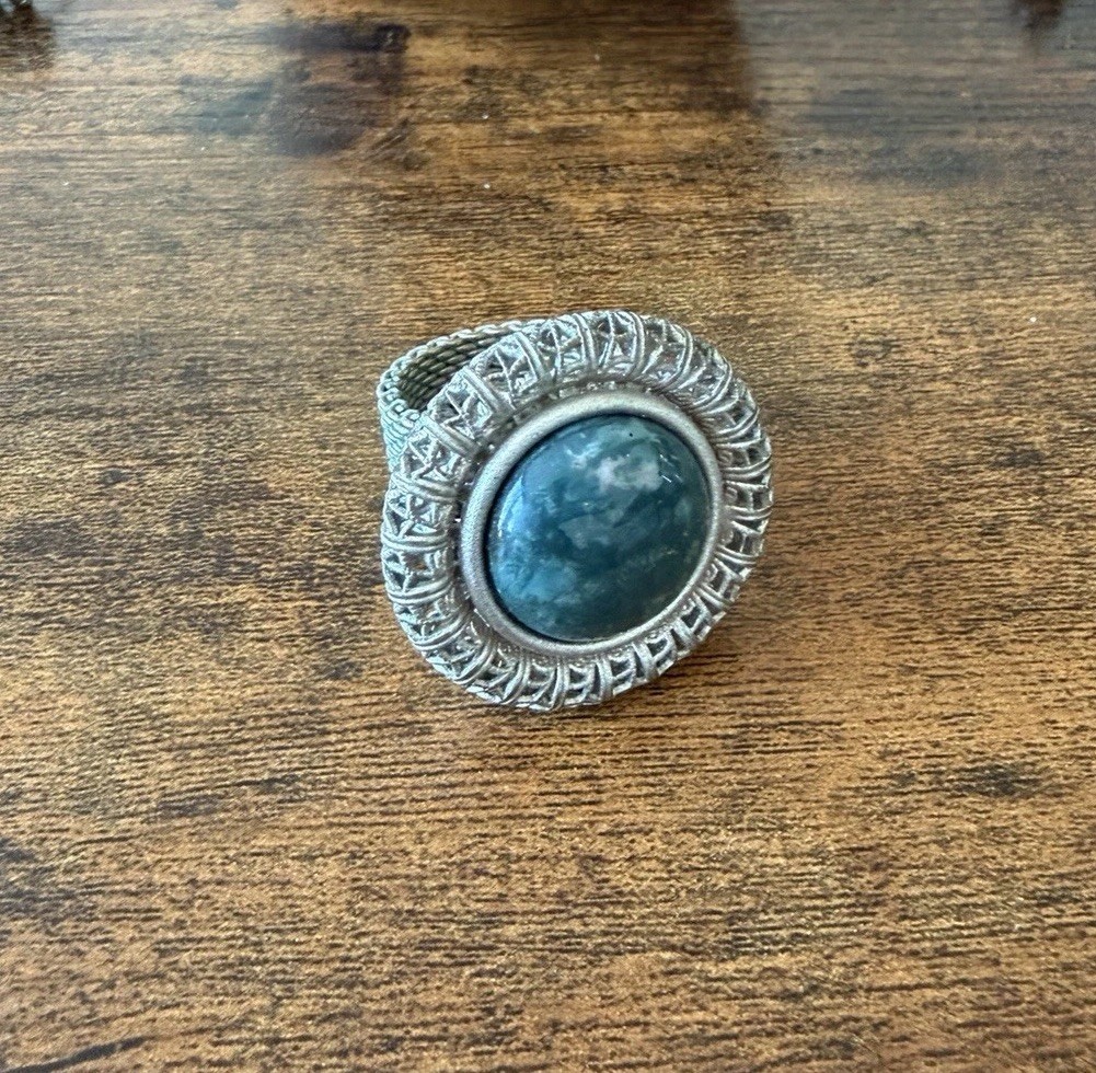 Large Round Green Stone Statement Ring Silver Ton… - image 3