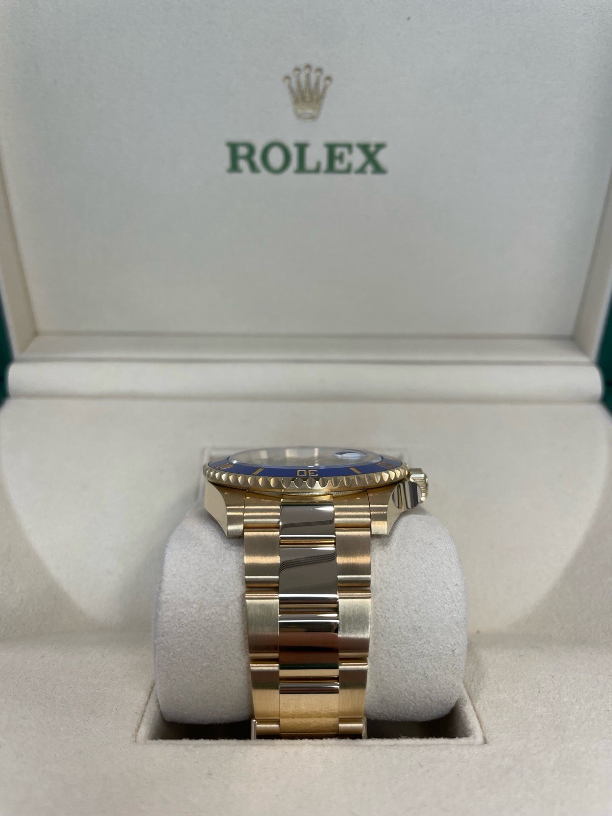 Rolex Submariner 'Bluesy' 2022 UNWORN - 126618LB image 4