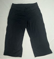 Lululemon Dance Studio Crop Pants Black Athleisure Comfort Women  s Size 8