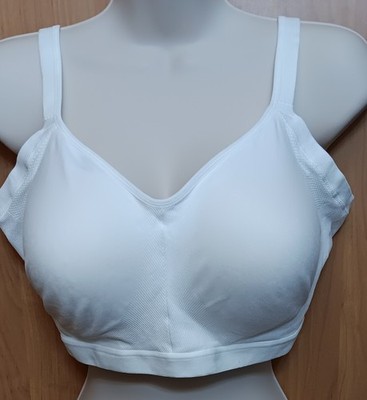 Wireless Ivory Colored Softly Molded Cups 3 Back Hooks Leasure Bralette Sz 2XL