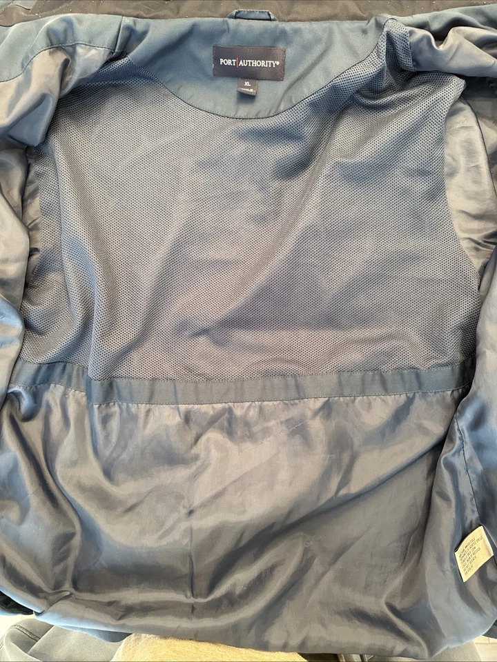 *Rare* Walmart Employee Jacket XL Port Authority DC 7013 Great Condition - Image 4 of 4