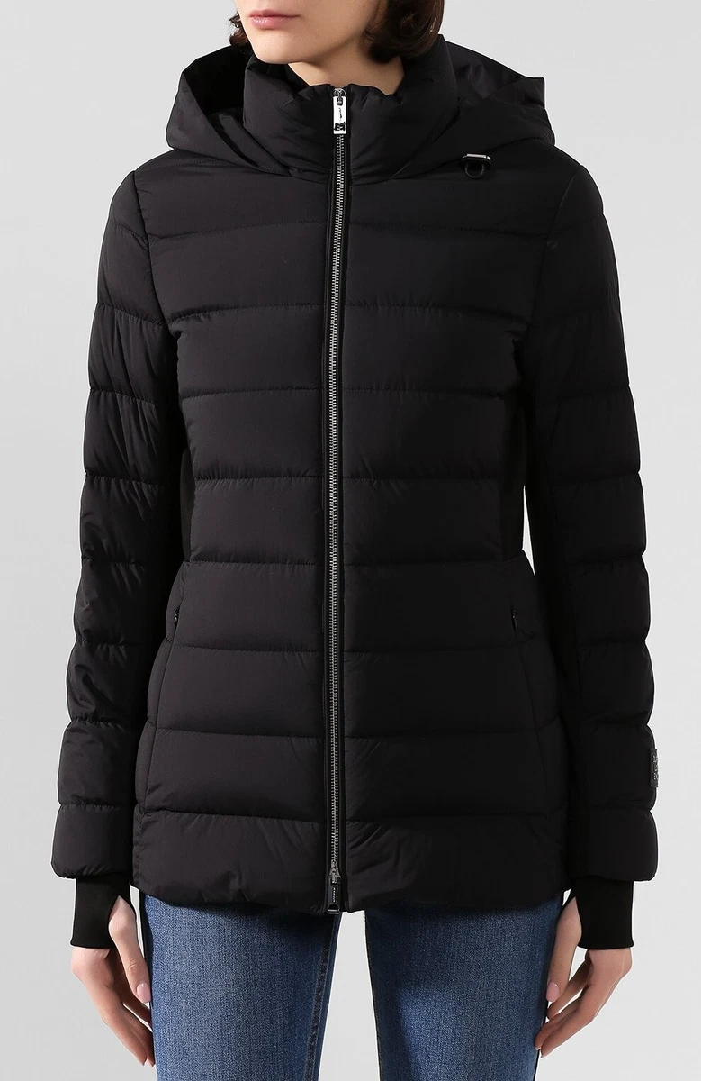 Burberry Hunbridge Hooded Down Coat in Black