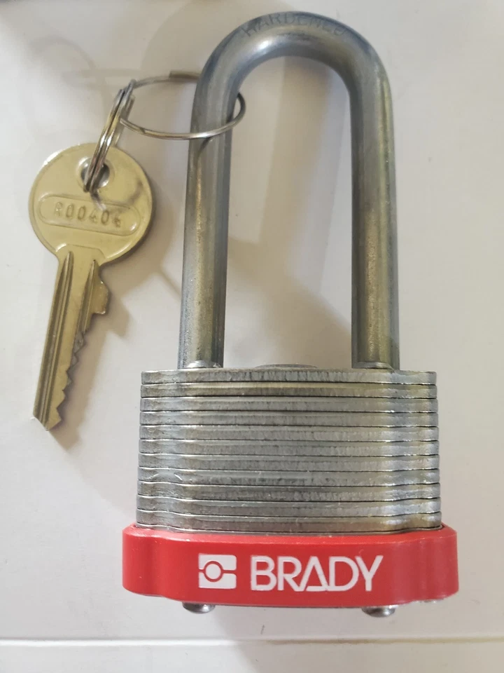 6 – Brady 41SLHB/40 KAx6 2" Safety Lockout Padlocks Keyed Alike, Red HT#415 - Image 2 of 4