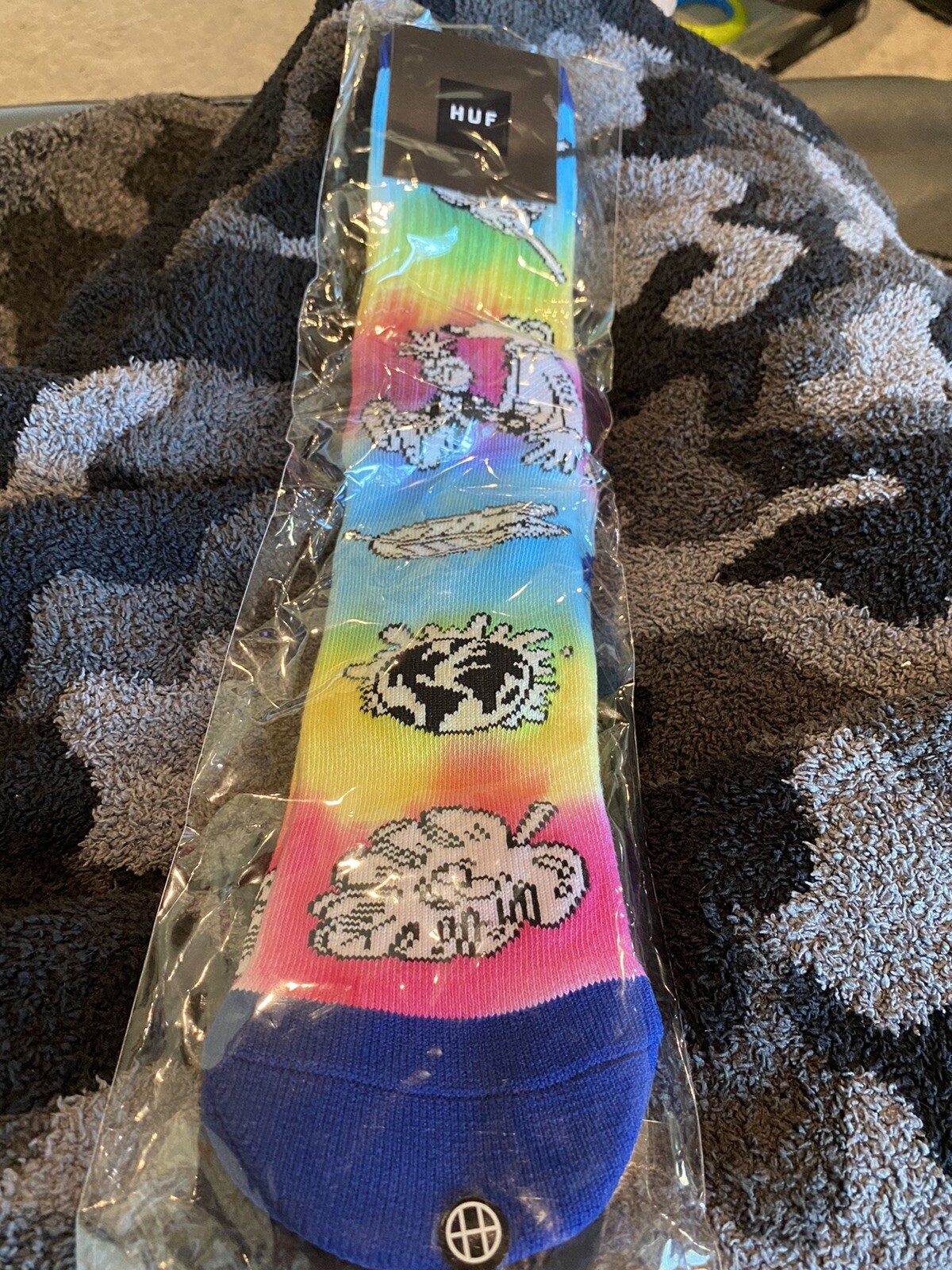 Steve Harrington X HUF Worldwide Tie Dye Crew Socks Sold Out O/S Limited image 3