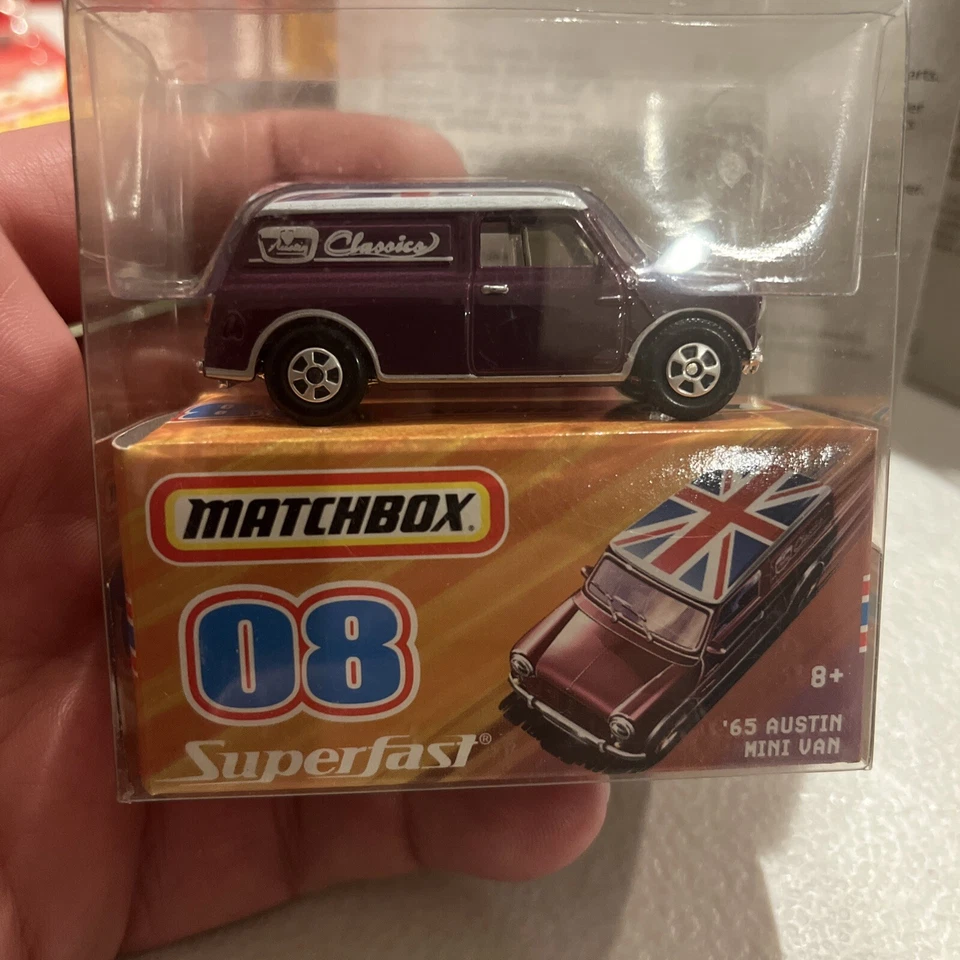 MATCHBOX 2008 SUPERFAST '65 AUSTIN MINI VAN PURPLE - Image 2 of 4