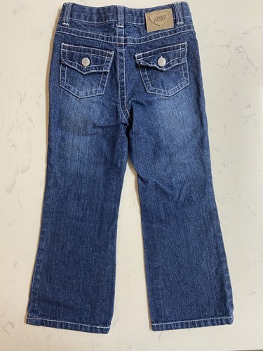 Childrens Girls Jeans, Size 5, Snap closure and back pockets, boot cut Sketchers - Picture 2 of 13