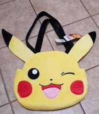 Bioworld Pokemon Pikachu Face Plush Tote