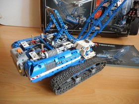 LEGO Technic Crawler Crane with Box (Lego No: 42042)