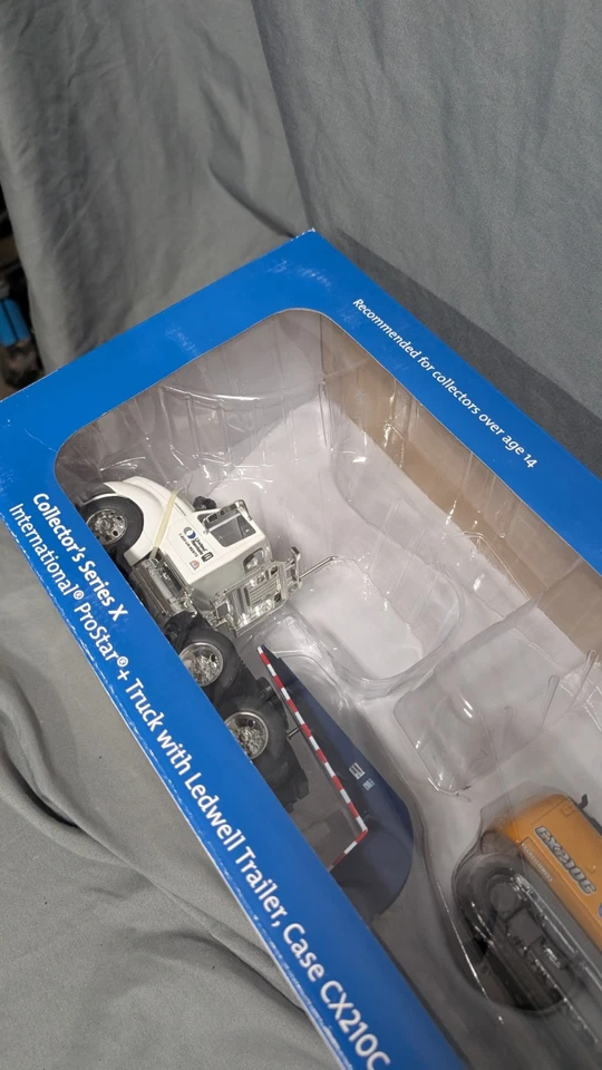 United Rentals Collector Series International ProStar +Case CX210C & Genie Z-135 - Image 2 of 4