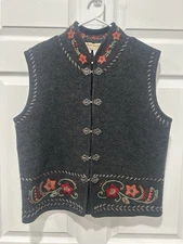 Vintage Norm Thompson Gray Wool Embroidered Vest Women's Size L Nordic Artsy