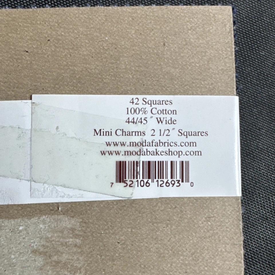 Moda Quilt Fabric Mini Charms 42 Square Lexington 2.5" Minick & Simpson - Image 2 of 4