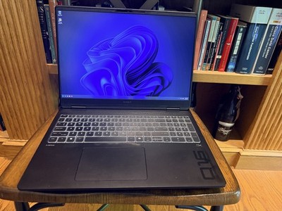 HP Omen Max, AMD Ryzen AI 9 HX375, RTX 5080, 16'' QHD+ 240Hz, 32GB DDR5, 1TB SSD