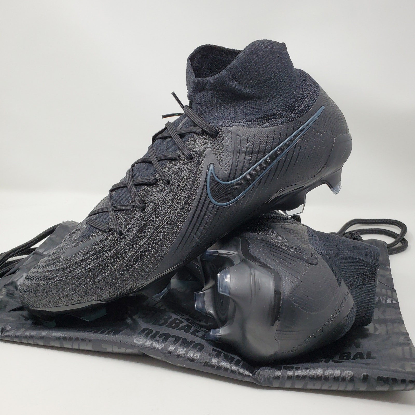 Nike Phantom Luna 2 Elite FG Triple Black Deep Jungle Men's Soccer Cleats Size 9.5