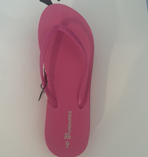 2 pairs no boundaries womens flip flops sandals size 9 15.00