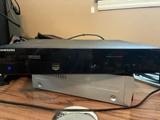 Samsung DVD-VR375 VCR VHS DVD Recorder Player Combo - No Remote - Tested
