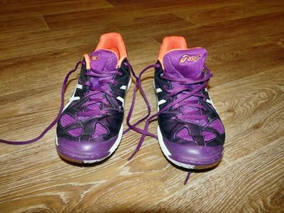 Asics Gel-Tactic Damen Volleyballschuhe Gr. 40,5