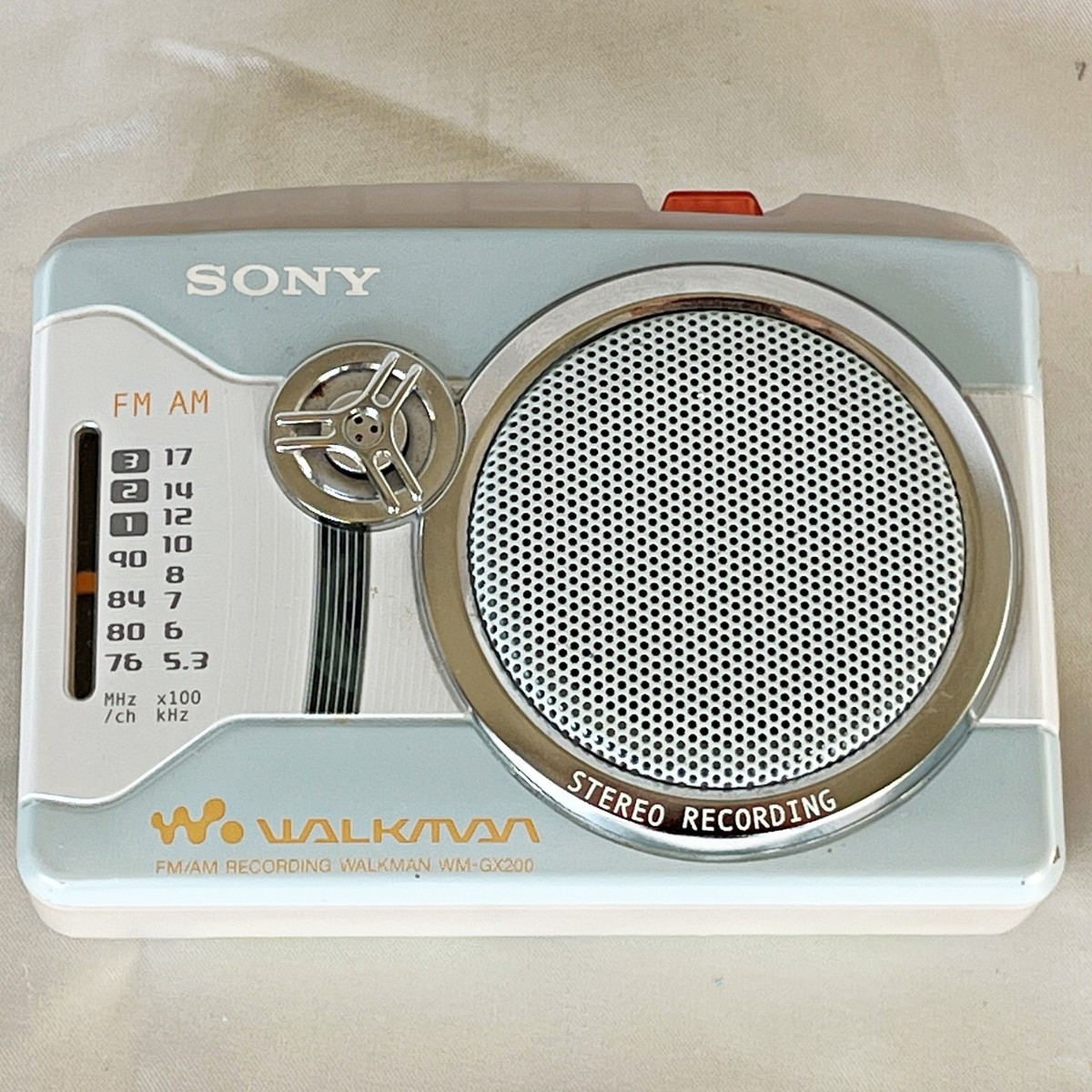 SONY WM-GX200 2000 Radio Recording Walkman Cassette Player From