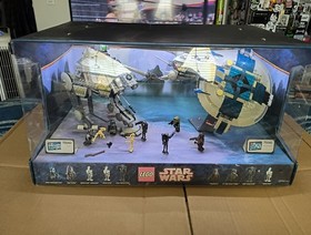 AT-AP / Droid Gunship 75043 75042 STAR WARS LEGO Display WORKING LIGHTS! RARE!
